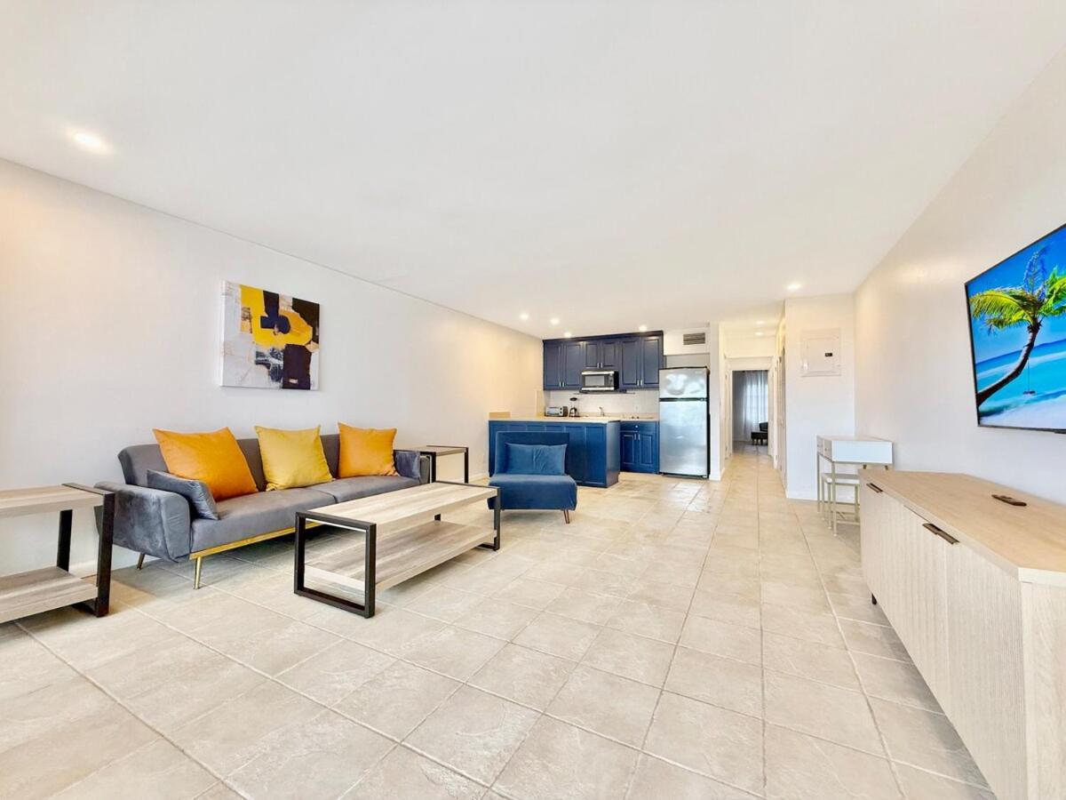 Crystal Cove Sapphire Beach - Spacious Condo, Pool Tennis Wifi East End  外观 照片