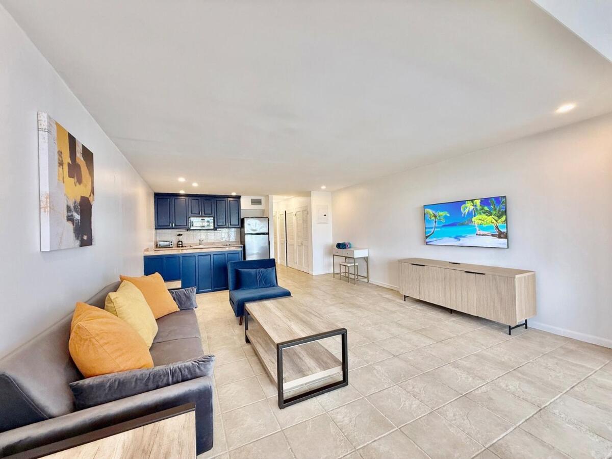 Crystal Cove Sapphire Beach - Spacious Condo, Pool Tennis Wifi East End  外观 照片